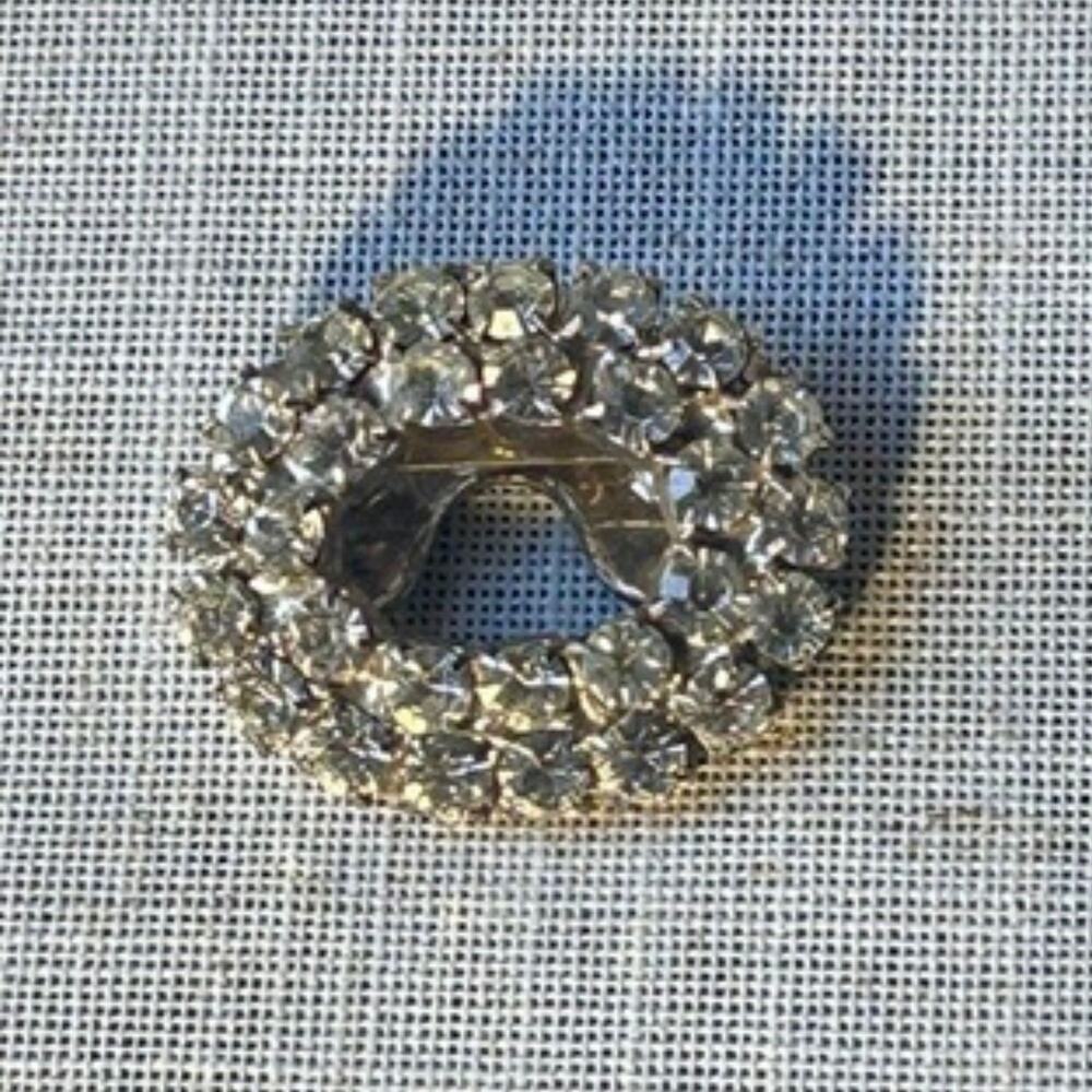 Vintage MUSI Rhinestone Fur Clip Oval Double Row Crystal Clasp